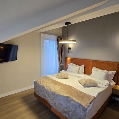 La Boheme Corbeanca - Partener Therme Ostratu Kültér fotó